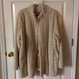Women’s faux fur coat